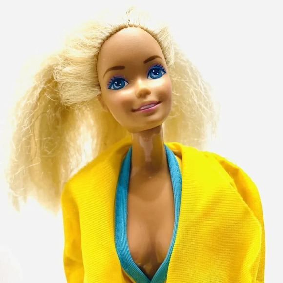 MATTEL BARBIE Doll Blonde Hair Blue Eyes 3 Piece Yellow Outfit 12"Tall - Picture 2 of 12
